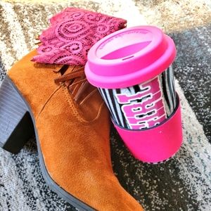 WESTERN MOMENTS Cowgirl Mug/Boot cuffs (NWOT)